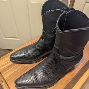 Tecovas Dakota Lizard Midnight - 9.5B